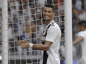 УЕФА признал гол Роналду в ворота "Ювентуса" лучшим в сезоне