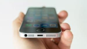 Apple выпустит в продажу преемника Iphone SE
